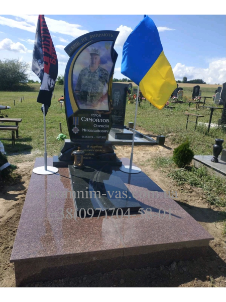 ОДИНАРНЫЙ ПАМЯТНИК  ВОЕННОМУ ПВ-27 фотография