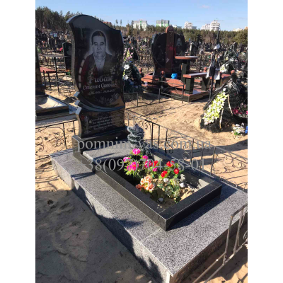 Фігурні пам'ятники