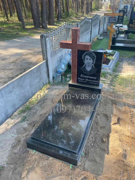 Памятники гранитные фотография