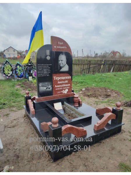 ОДИНАРНЫЙ ПАМЯТНИК ВОЕННОМУ ПВ-92 фотография