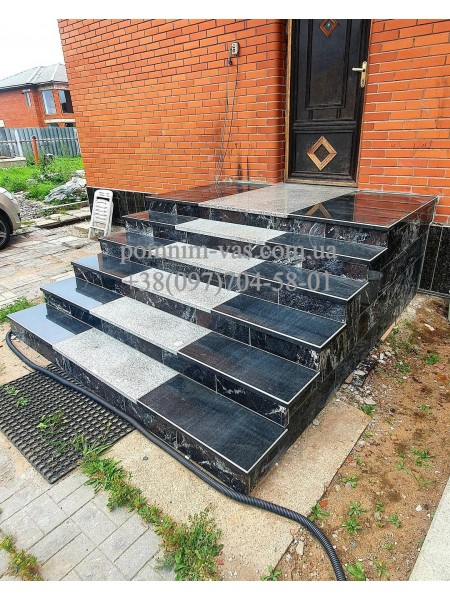 Гранітні сходи GS-1 фото Гранітні сходи GS-1 фотография