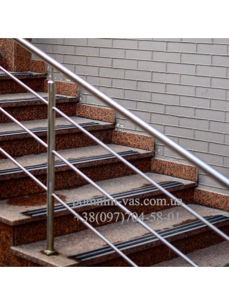 Гранітні сходи GS-4 фото Гранітні сходи GS-4 фотография