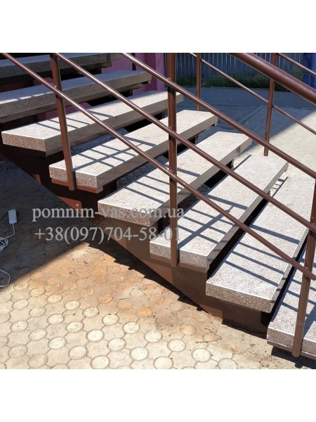 Гранітні сходи GS-13 фото Гранітні сходи GS-13 фотография