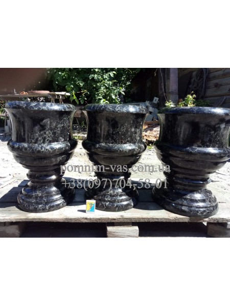 Вазон з граніту VZ-10 фото Вазон з граніту VZ-10 фотография