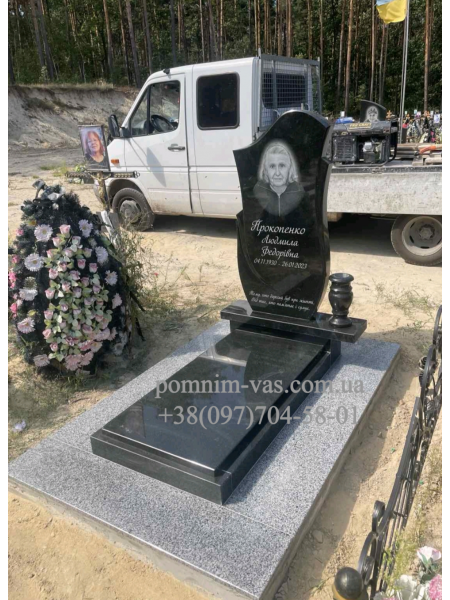 Встановлення пам’ятника YS-7 фото Встановлення пам’ятника YS-7 фотография